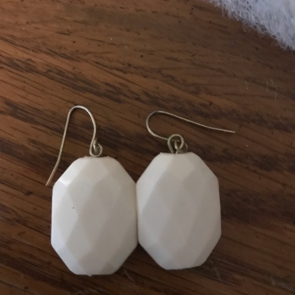 Check out all these earrings up to 10 pr - Picture 3 of 3